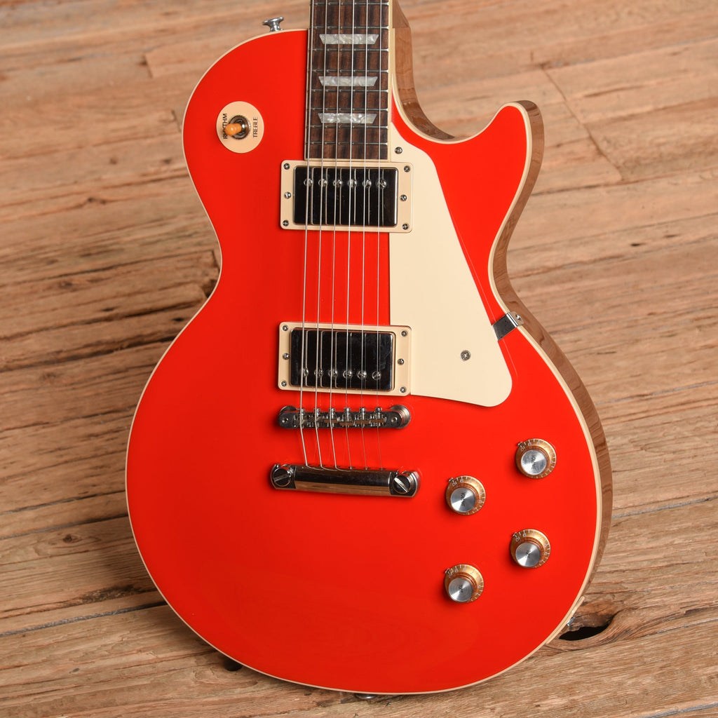 Gibson Les Paul Standard '60s Plaintop Cardinal Red 2022 - View 2 | MusicMarket