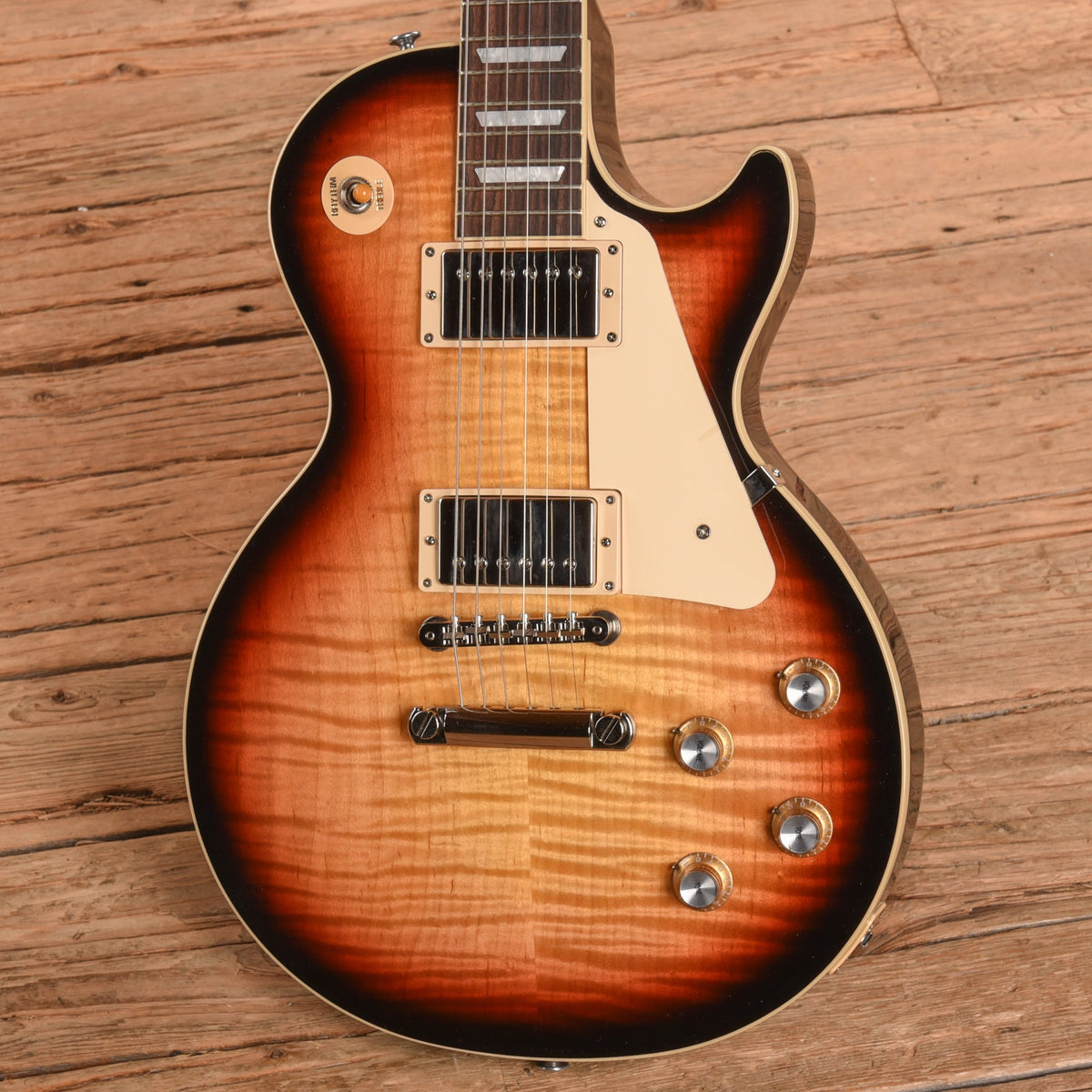 Gibson Les Paul Standard 60s w/ AAA Top Fireburst 2022 - View 2 | MusicMarket