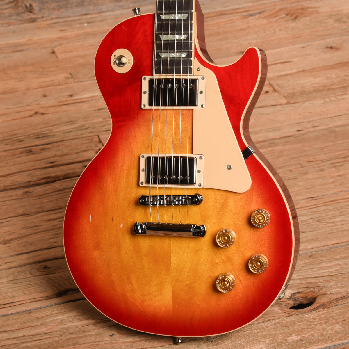 Gibson Les Paul Standard Cherry Sunburst 1997 - View 2 | MusicMarket