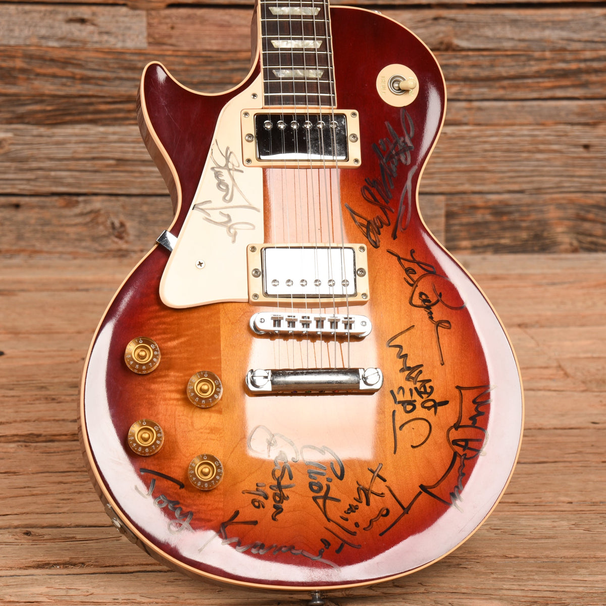 Gibson Les Paul Standard (Signed) Sunburst 1988 LEFTY - View 8 | MusicMarket