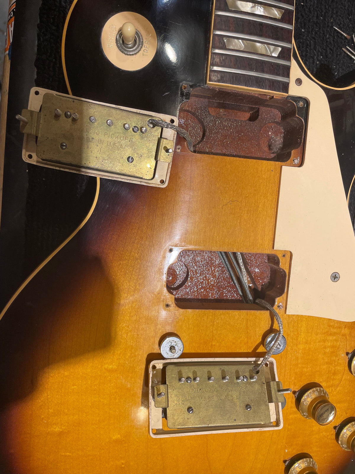 Gibson Les Paul Standard Sunburst 1974 - View 10 | MusicMarket