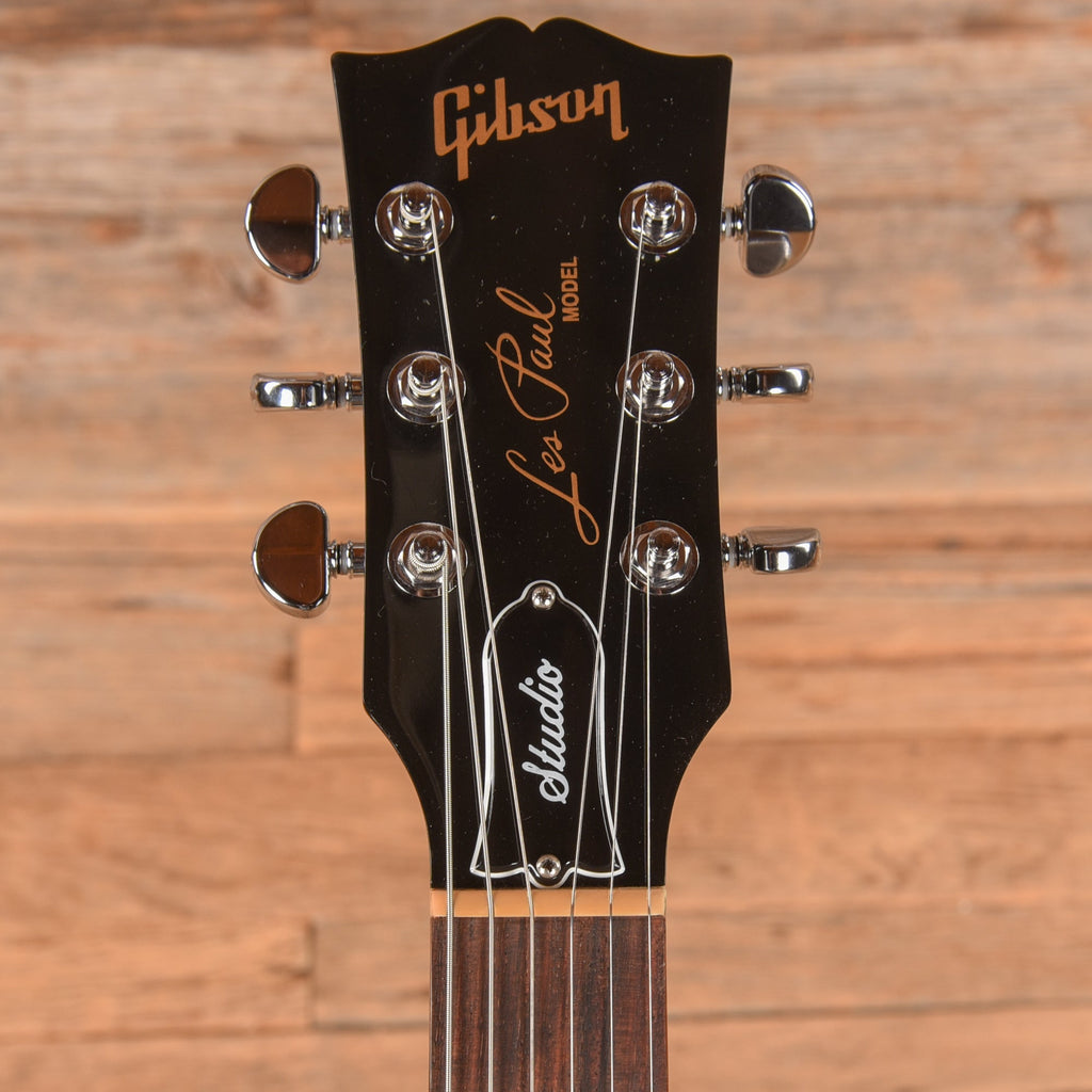 Gibson Les Paul Studio Black 2021 - View 6 | MusicMarket
