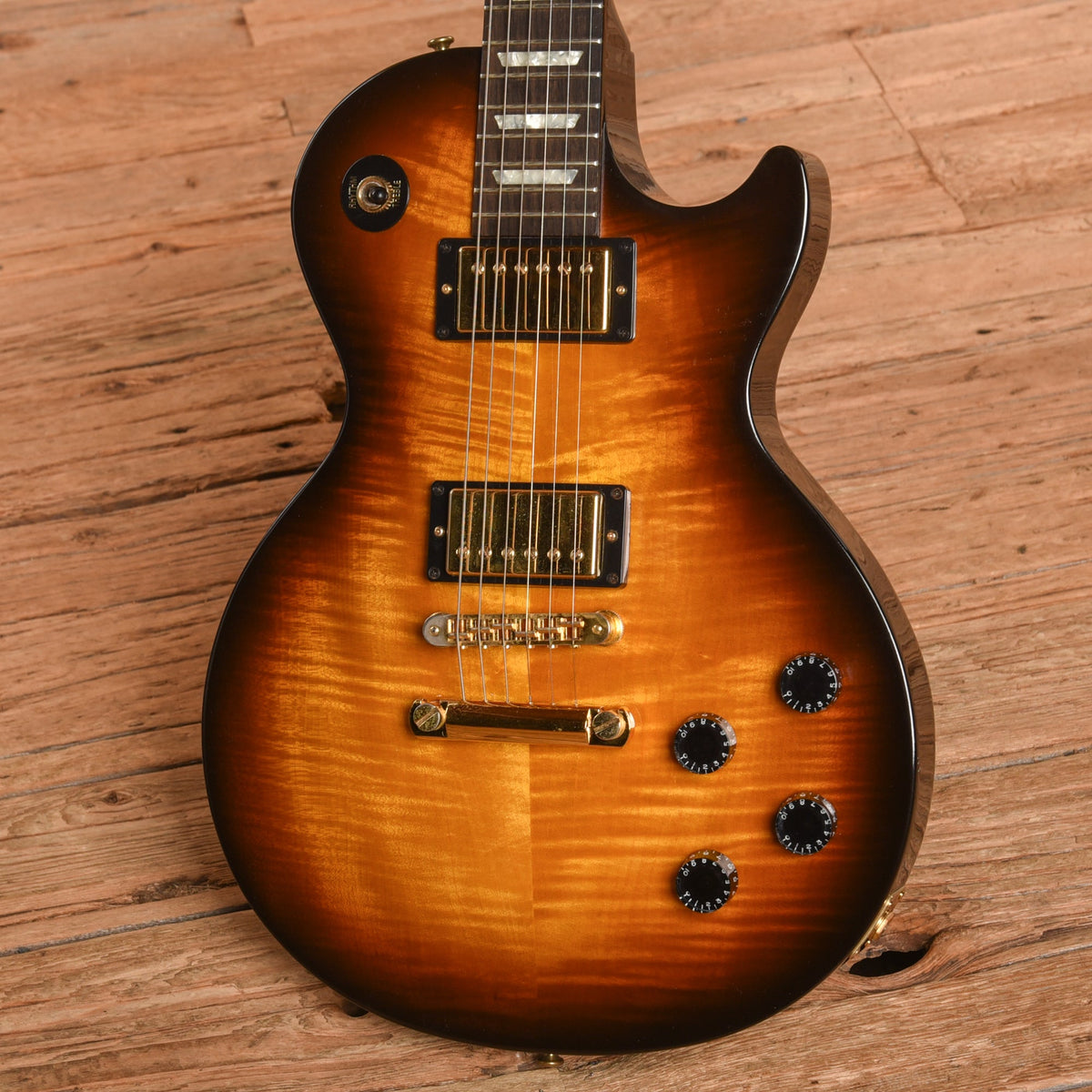 Gibson Les Paul Studio Premium Plus Desert Burst 2004 - View 2 | MusicMarket