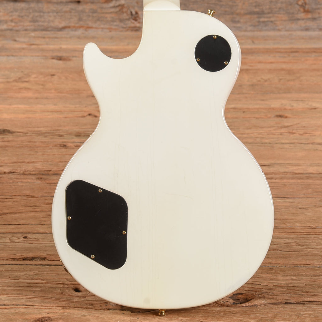 Gibson Les Paul Studio White 2011 - View 3 | MusicMarket