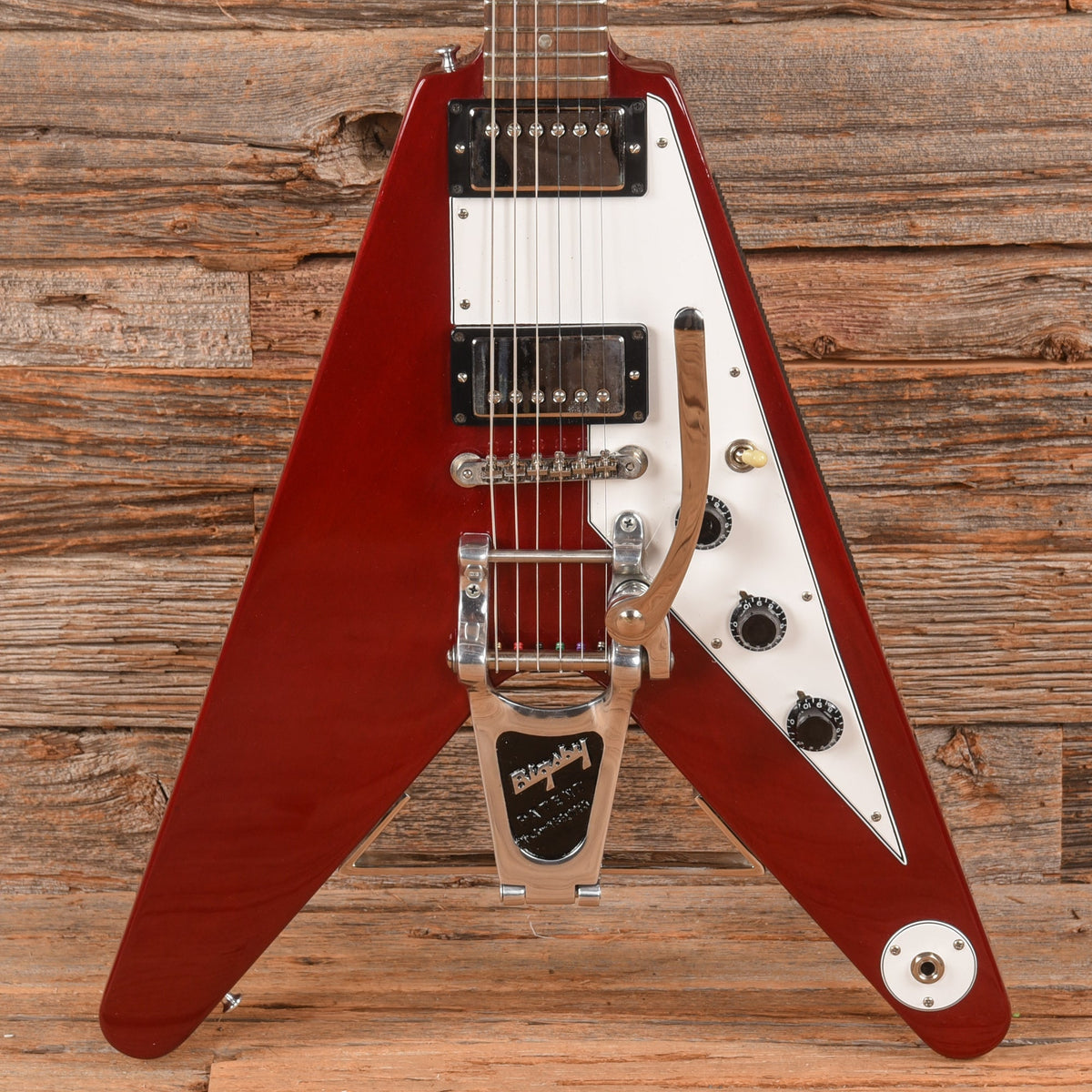 Gibson Lonnie Mack Flying V Cherry - MusicMarket