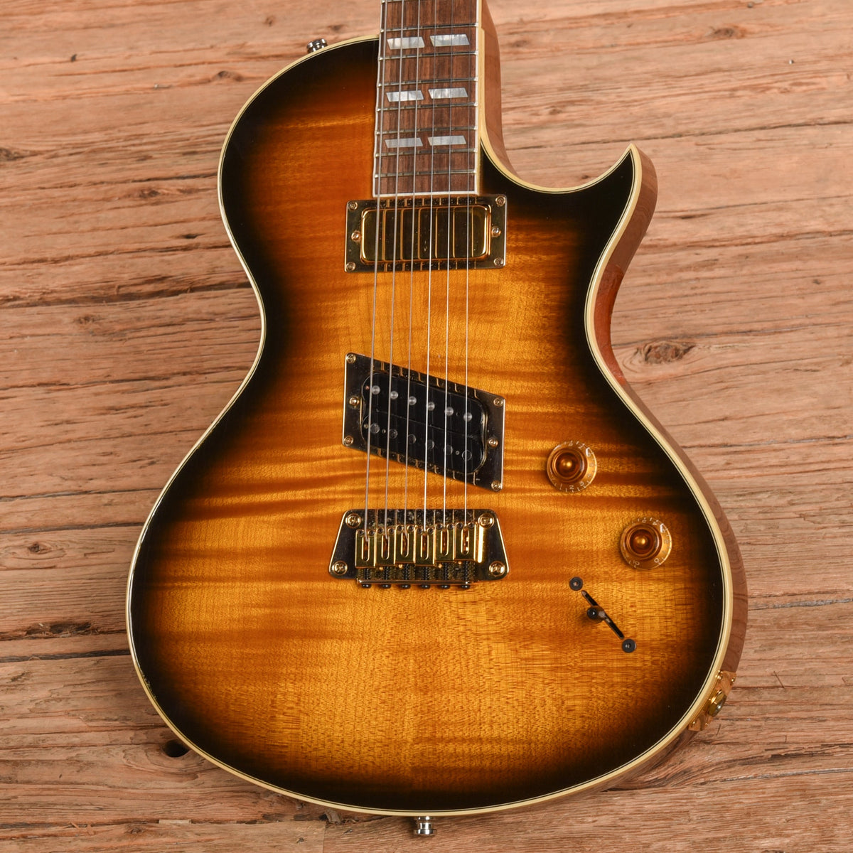 Gibson Nighthawk Standard ST-2 Vintage Sunburst 1993 - View 2 | MusicMarket
