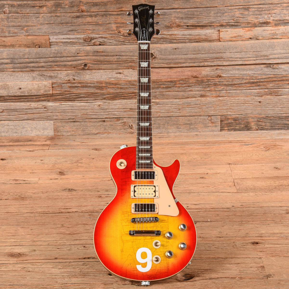 Gibson Pete Townshend 1970 Les Paul Deluxe Deluxe #9 Sunburst 2005 - View 4 | MusicMarket