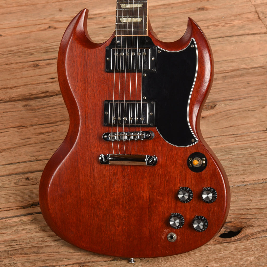 Gibson SG Standard '61 Satin Cherry 2012 - View 2 | MusicMarket