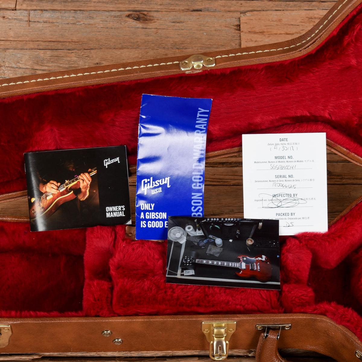 Gibson SG Standard Cherry 2018 - View 10 | MusicMarket