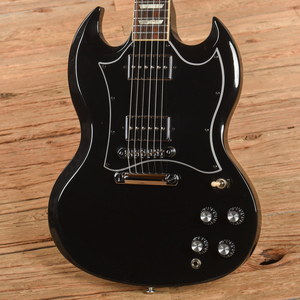 Gibson SG Standard Ebony 2020 - View 2 | MusicMarket