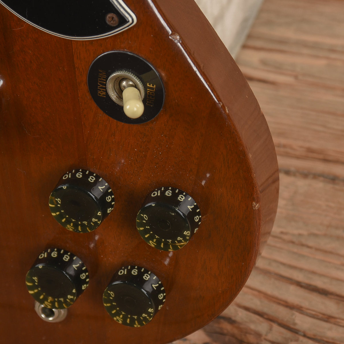 Gibson SG Standard Walnut 1976 - View 10 | MusicMarket