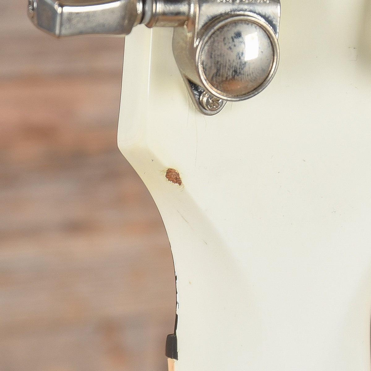 Gibson SG Standard White 2014 - View 13 | MusicMarket