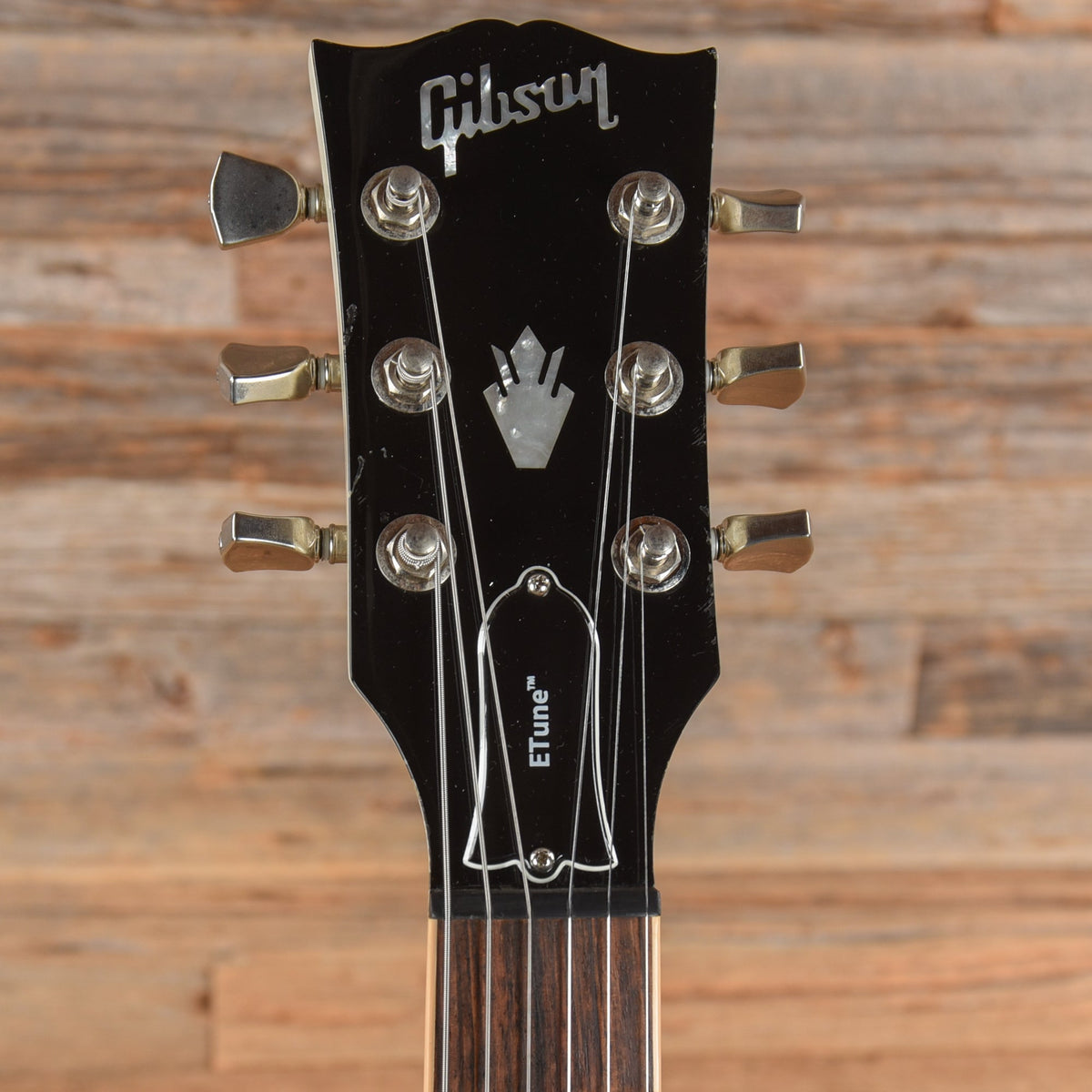 Gibson SG Standard White 2014 - View 6 | MusicMarket