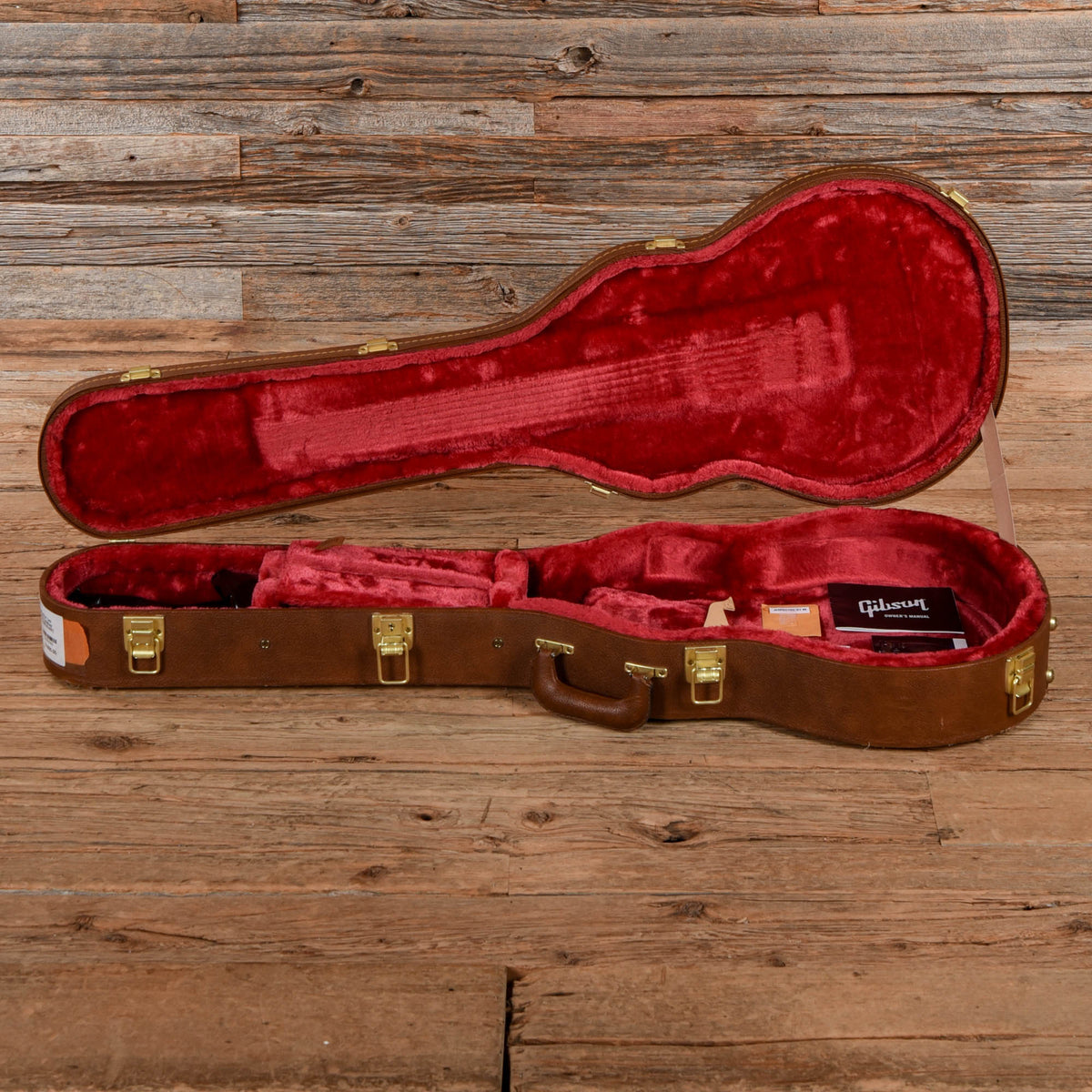 Gibson Slash Collection Les Paul Standard Goldtop 2023 - View 9 | MusicMarket