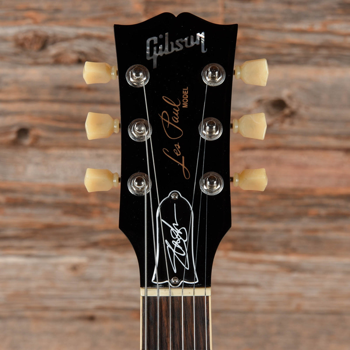 Gibson Slash Collection Les Paul Standard Goldtop 2023 - View 6 | MusicMarket