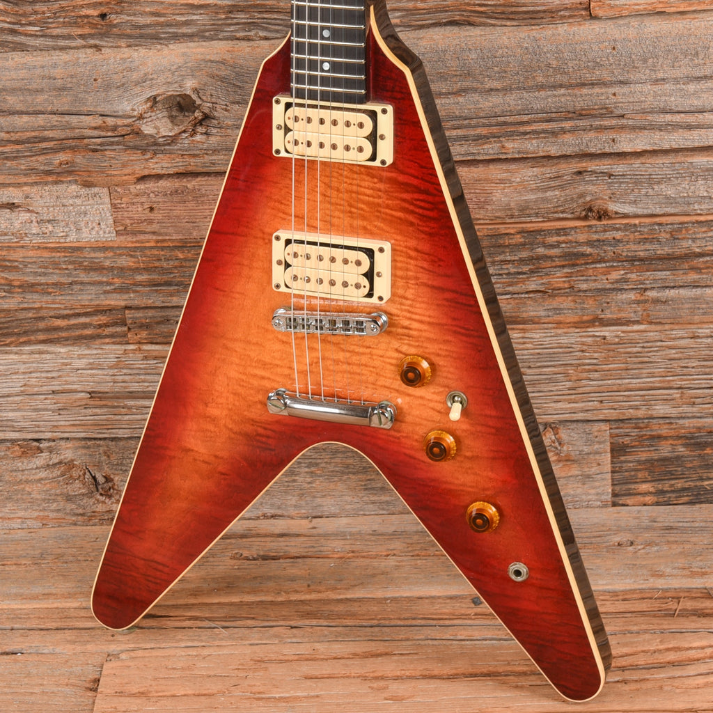 Gibson The V Sunburst 1981 - View 2 | MusicMarket