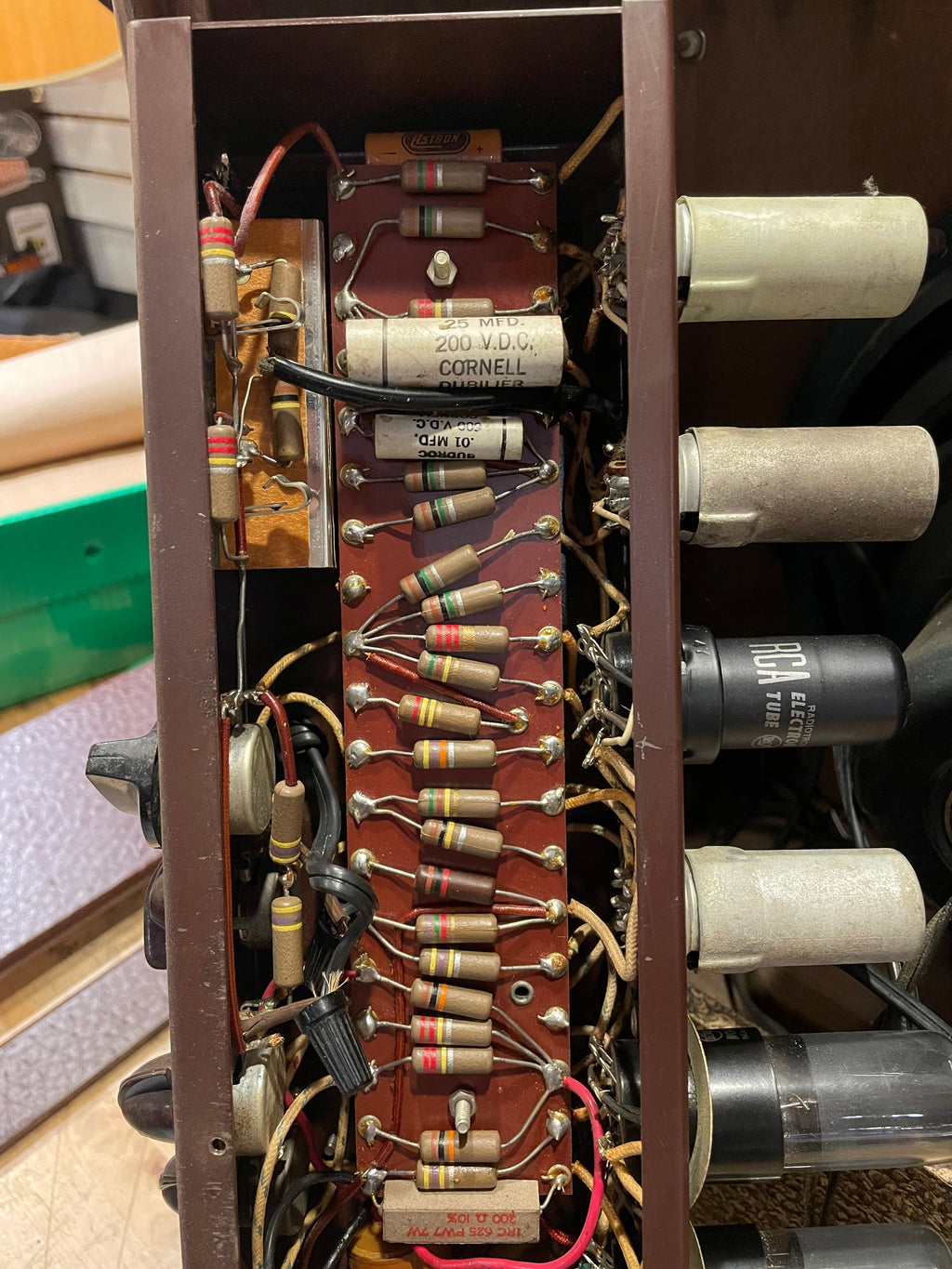 Gibson 1956 GA-40 Les Paul 1956 - View 4 | MusicMarket