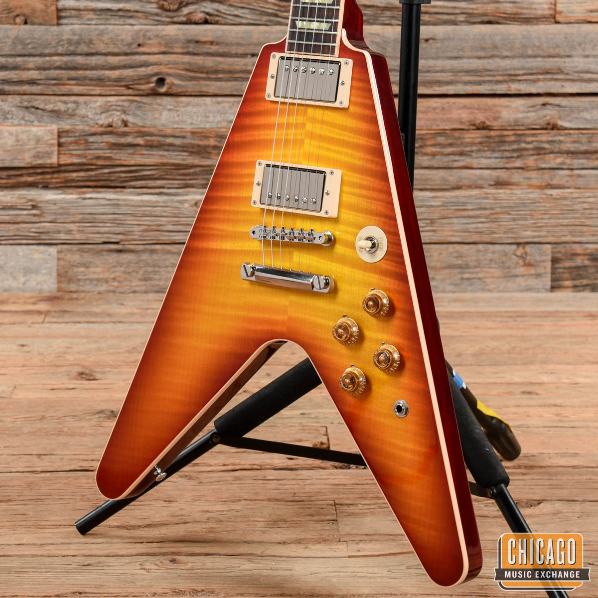 Gibson Custom Flying V Standard Washed Cherry - View 4 | MusicMarket