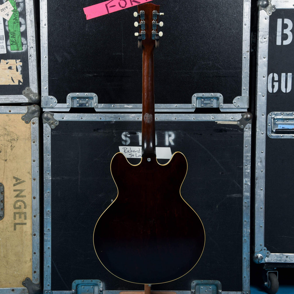 Gibson ES-330 Sunburst 1966 - View 2 | MusicMarket