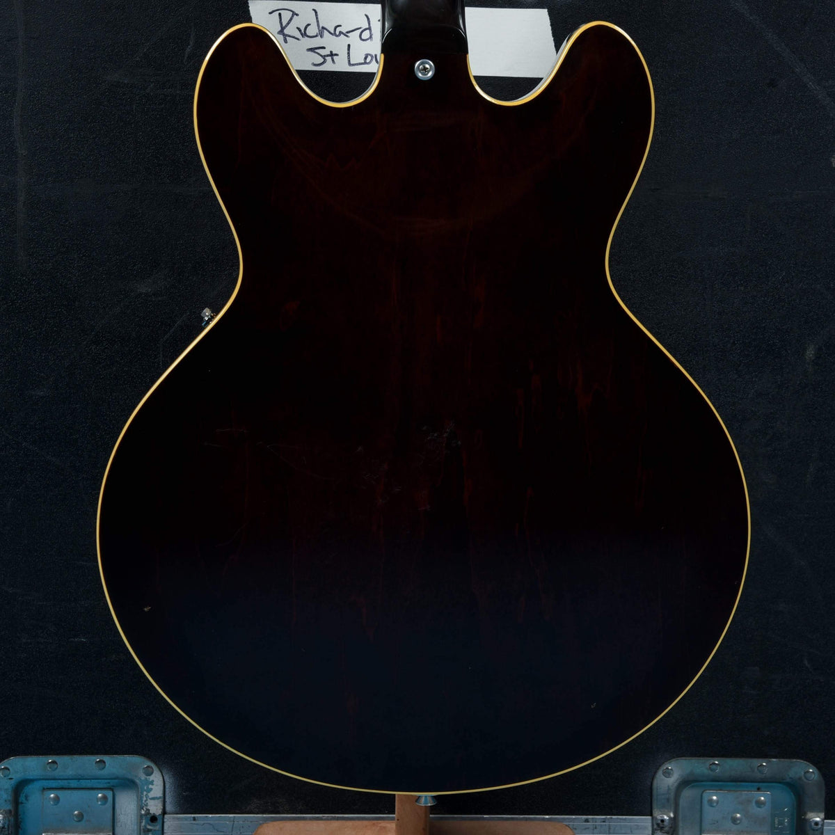 Gibson ES-330 Sunburst 1966 - View 4 | MusicMarket