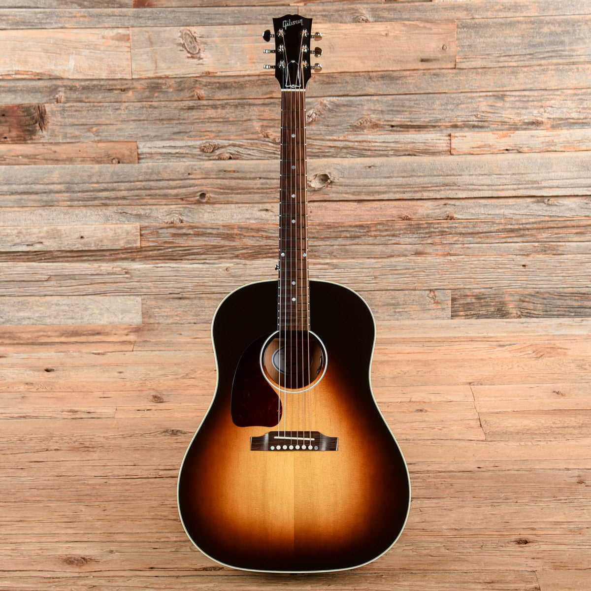 Gibson J-45 Standard Sunburst 2025 LEFTY - View 4 | MusicMarket