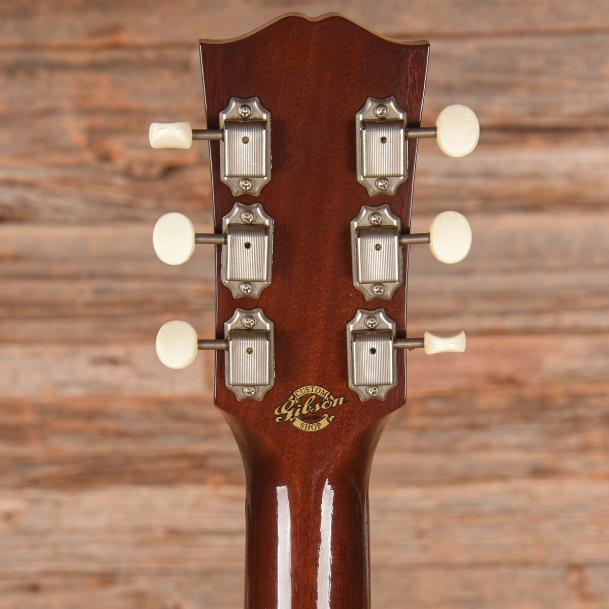 Gibson J-45 Vintage Sunburst 2019 - Zac Brown - View 7 | MusicMarket