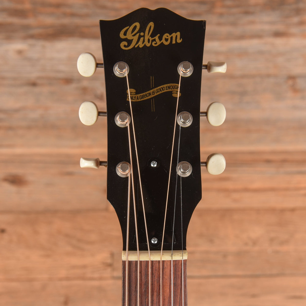 Gibson J-45 Vintage Sunburst 2019 - Zac Brown - View 6 | MusicMarket