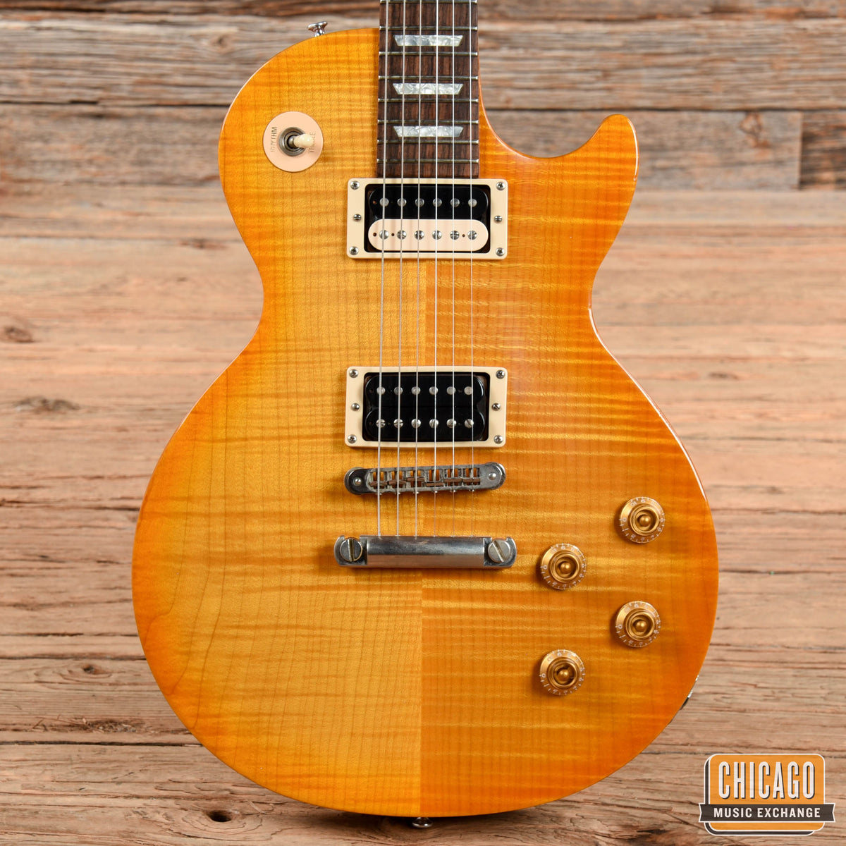Gibson Les Paul Standard Gary Moore Signature Lemon Burst 2001 - View 3 | MusicMarket