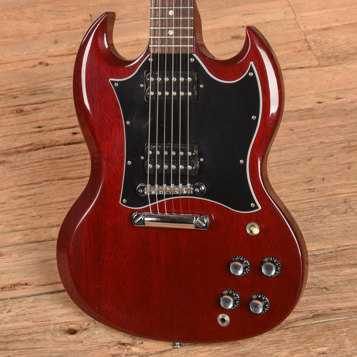 Gibson Limited Edition SG Standard Cherry 1999 - Zac Brown - View 2 | MusicMarket