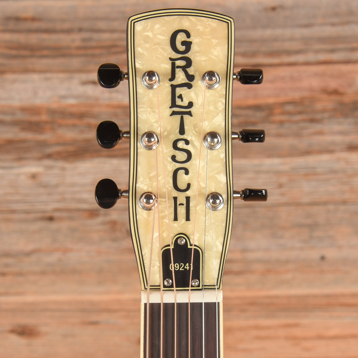 Gretsch G9241 Round Neck Resonator Red Sunburst 2022 - View 6 | MusicMarket