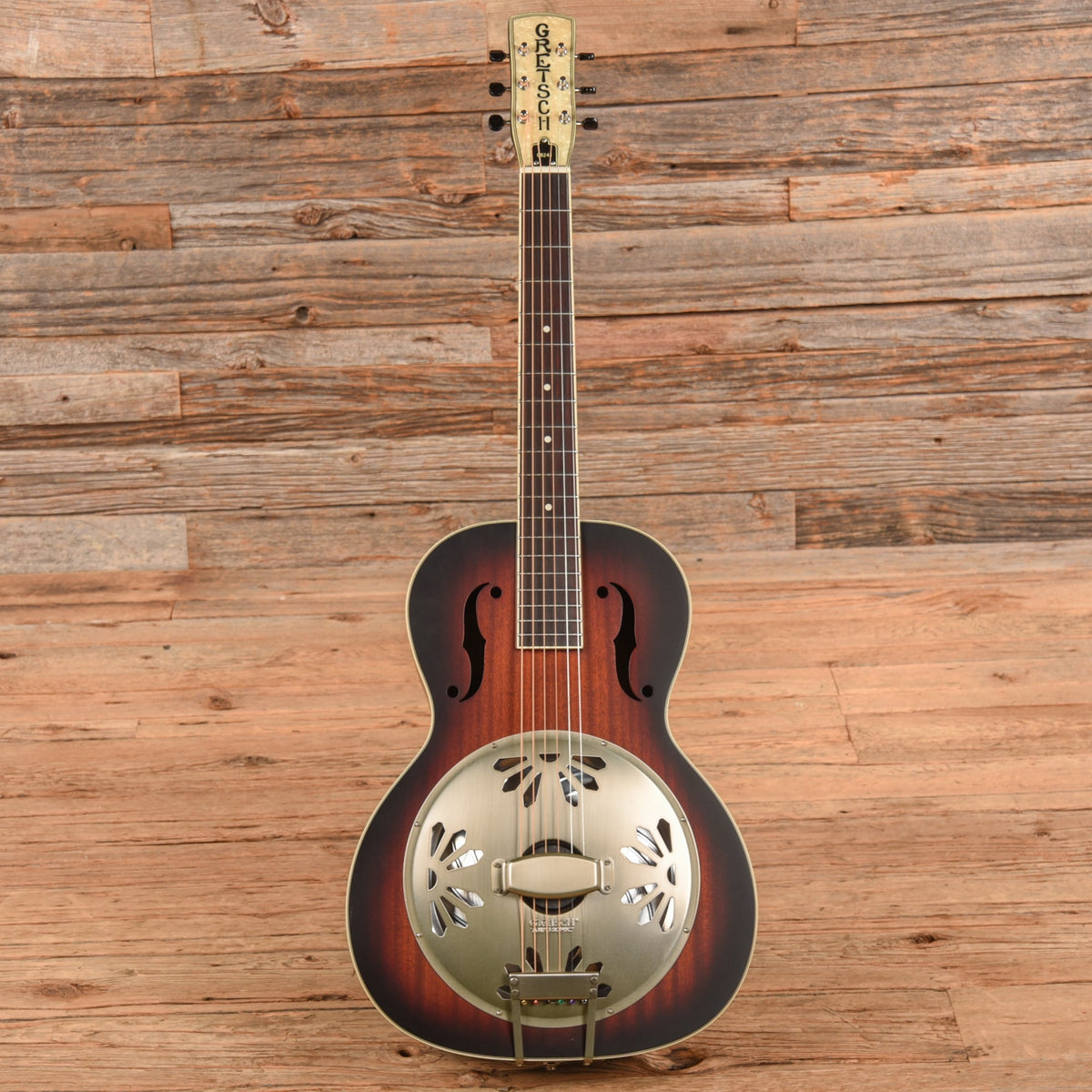Gretsch G9241 Round Neck Resonator Red Sunburst 2022 - View 4 | MusicMarket