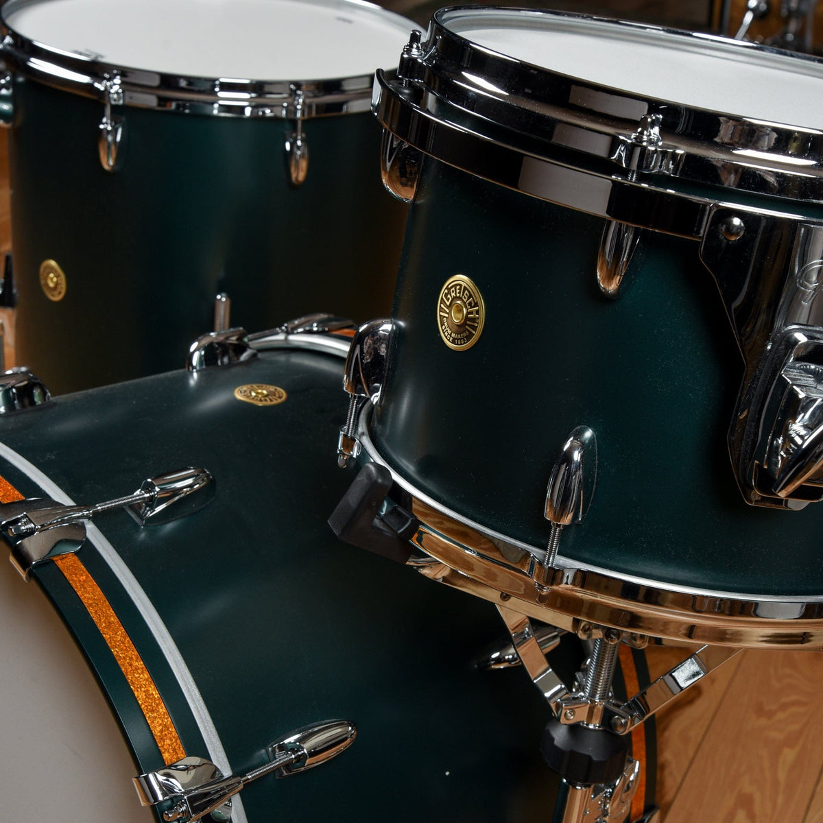 Gretsch USA Custom 13/16/22 3pc. Drum Kit Satin Cadillac Green - View 2 | MusicMarket
