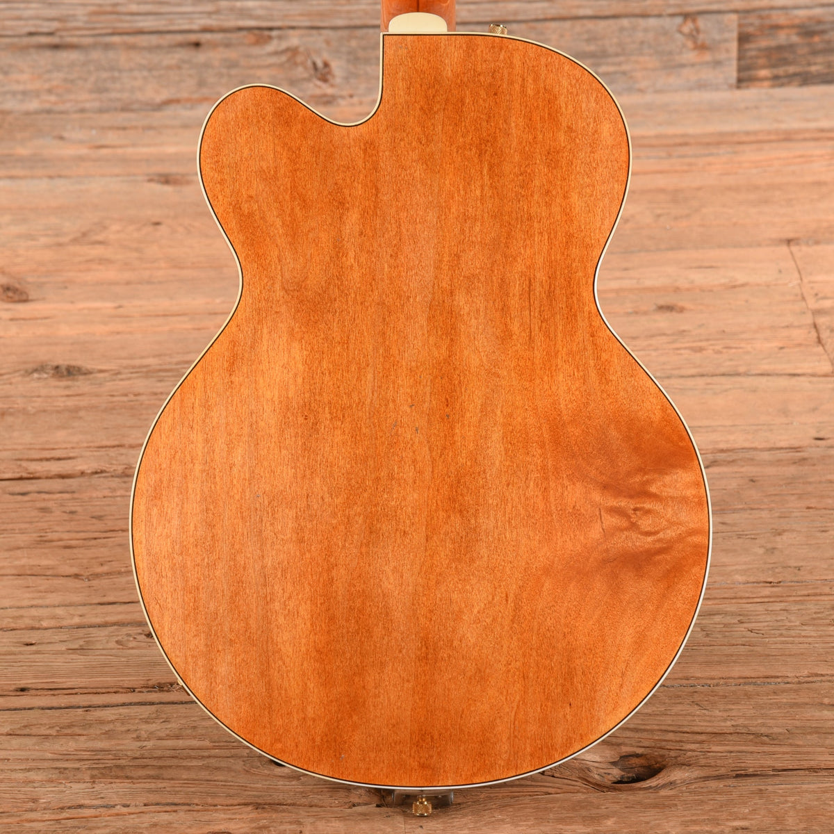 Gretsch Custom Shop G6120CST Nashville Relic Master Built by Stephen Stern Orange 2020 - View 3 | MusicMarket