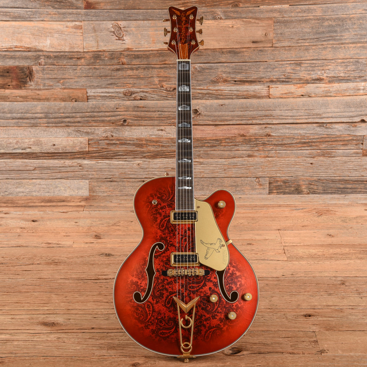 Gretsch Custom Shop G6136-55 Paisley Falcon Relic Master Built by Gonzalo Madrigal Candy Apple Burst 2025 - View 4