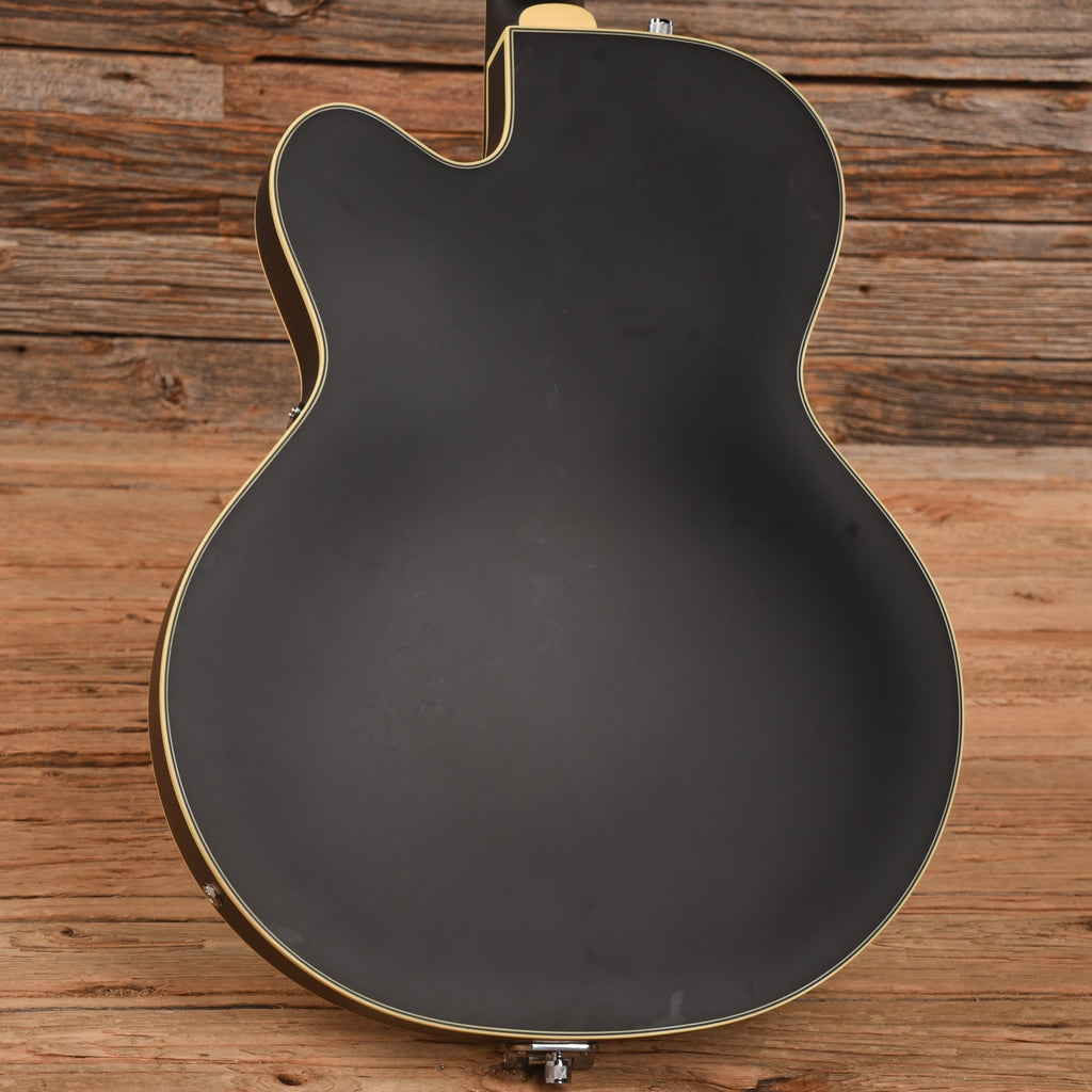 Gretsch G5410T Electromatic "Rat Rod" Hollow Body Single Cutaway Matte Black 2020 - View 9 | MusicMarket