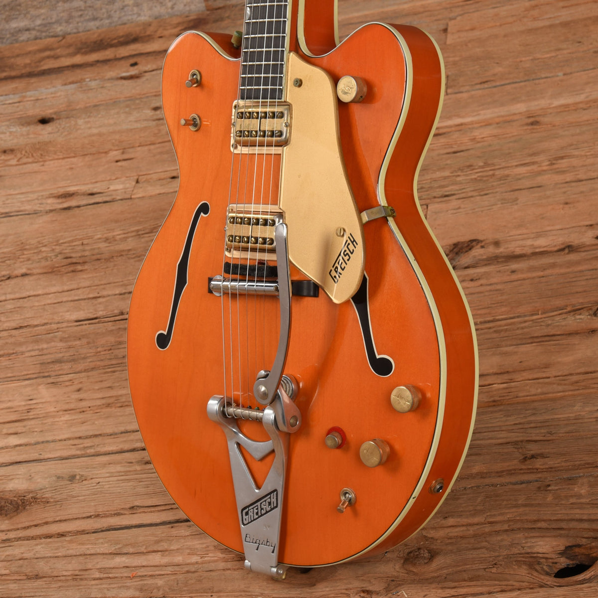 Gretsch 6120 Orange 1962 - View 2 | MusicMarket