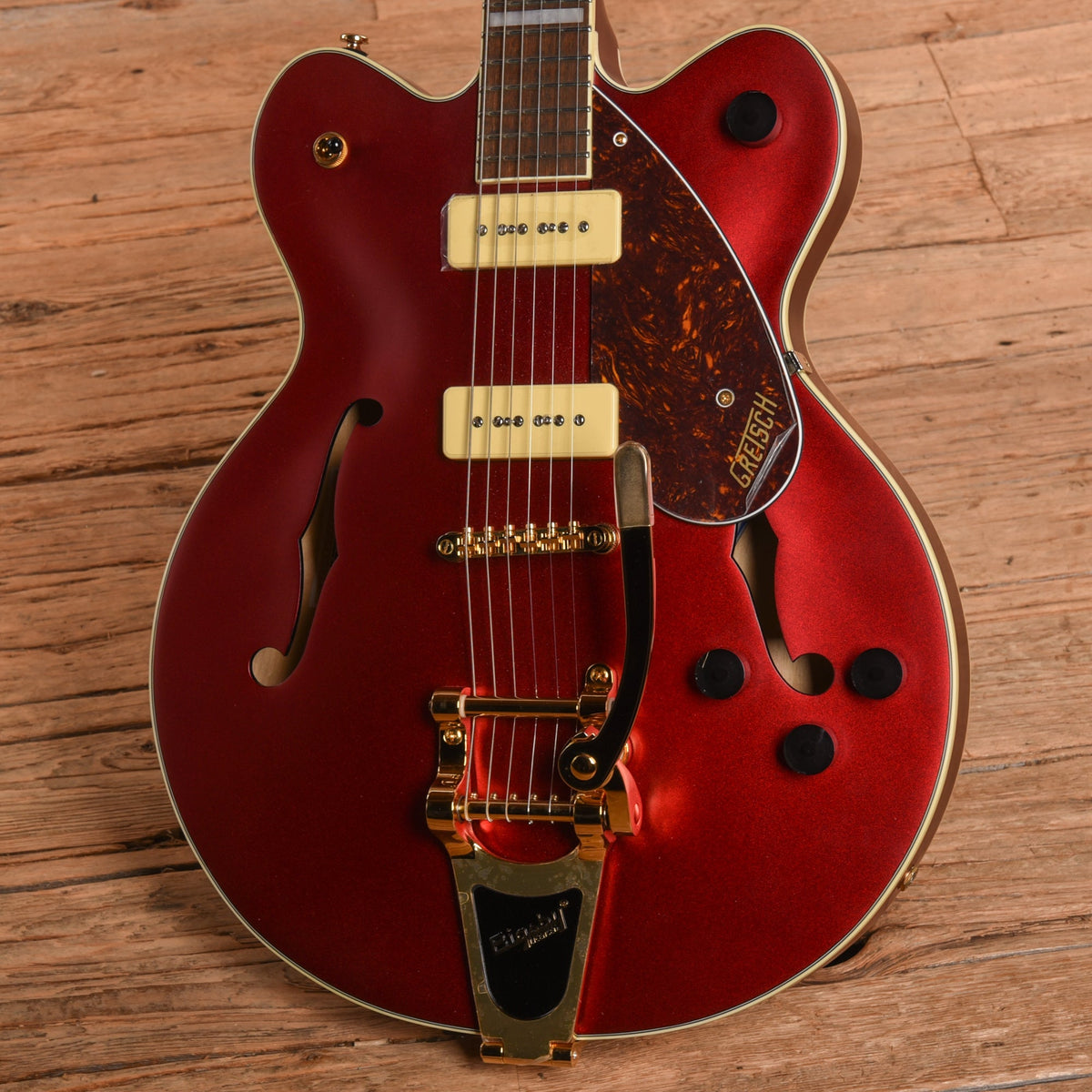 Gretsch G2622TG-P90 Limited Edition Streamliner Center Block P90 Candy Apple Red 2019 - View 2 | MusicMarket