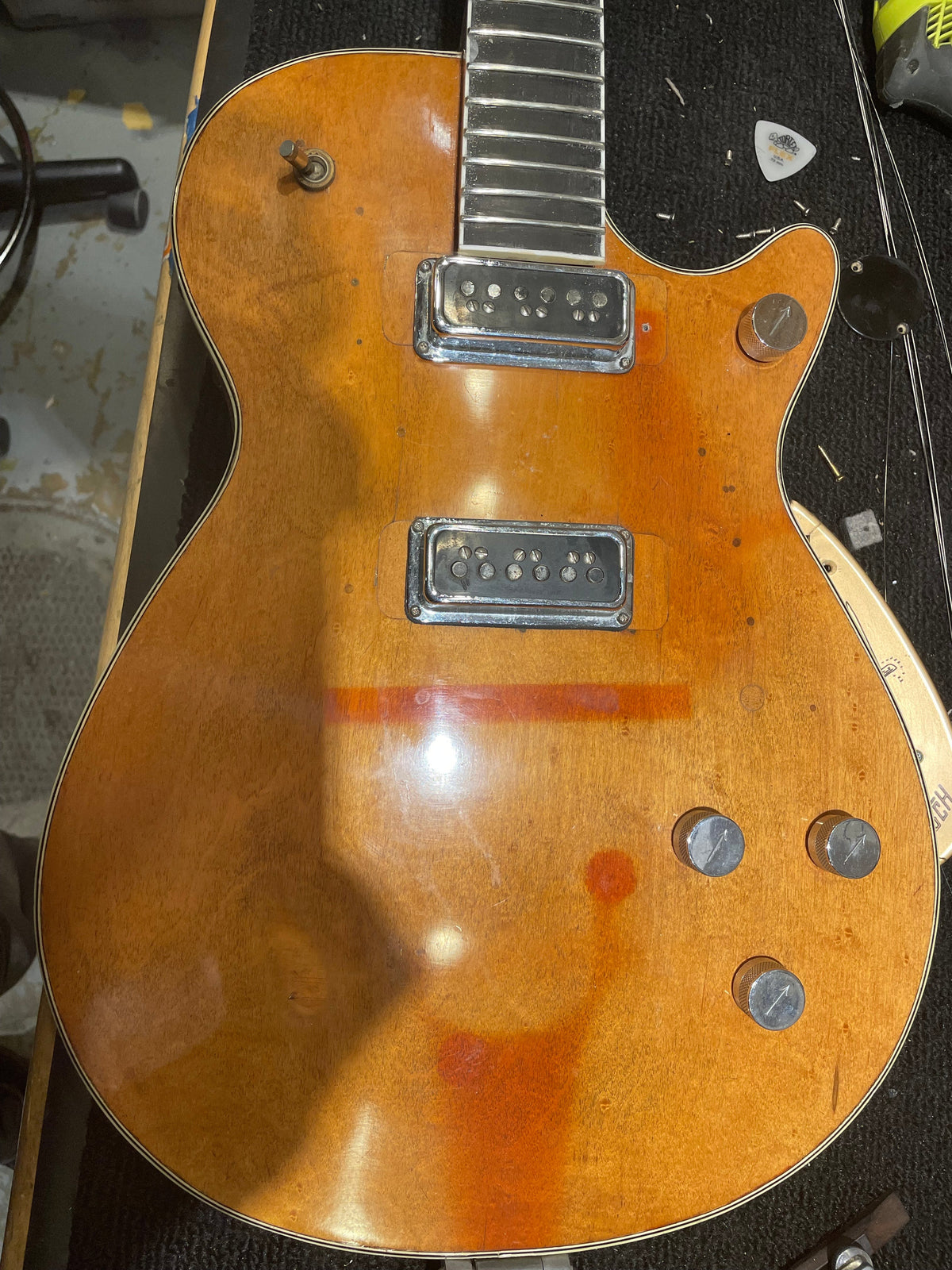Gretsch 6121 Chet Atkins Solidbody Orange 1956 - View 12 | MusicMarket