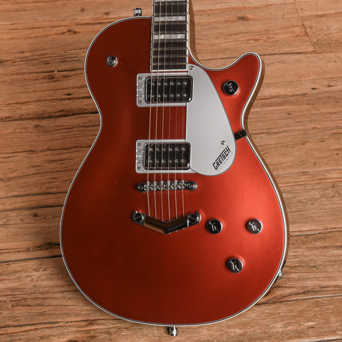 Gretsch G5220 Electromatic Jet BT with V-Stoptail Firestick Red 2021 - View 2 | MusicMarket