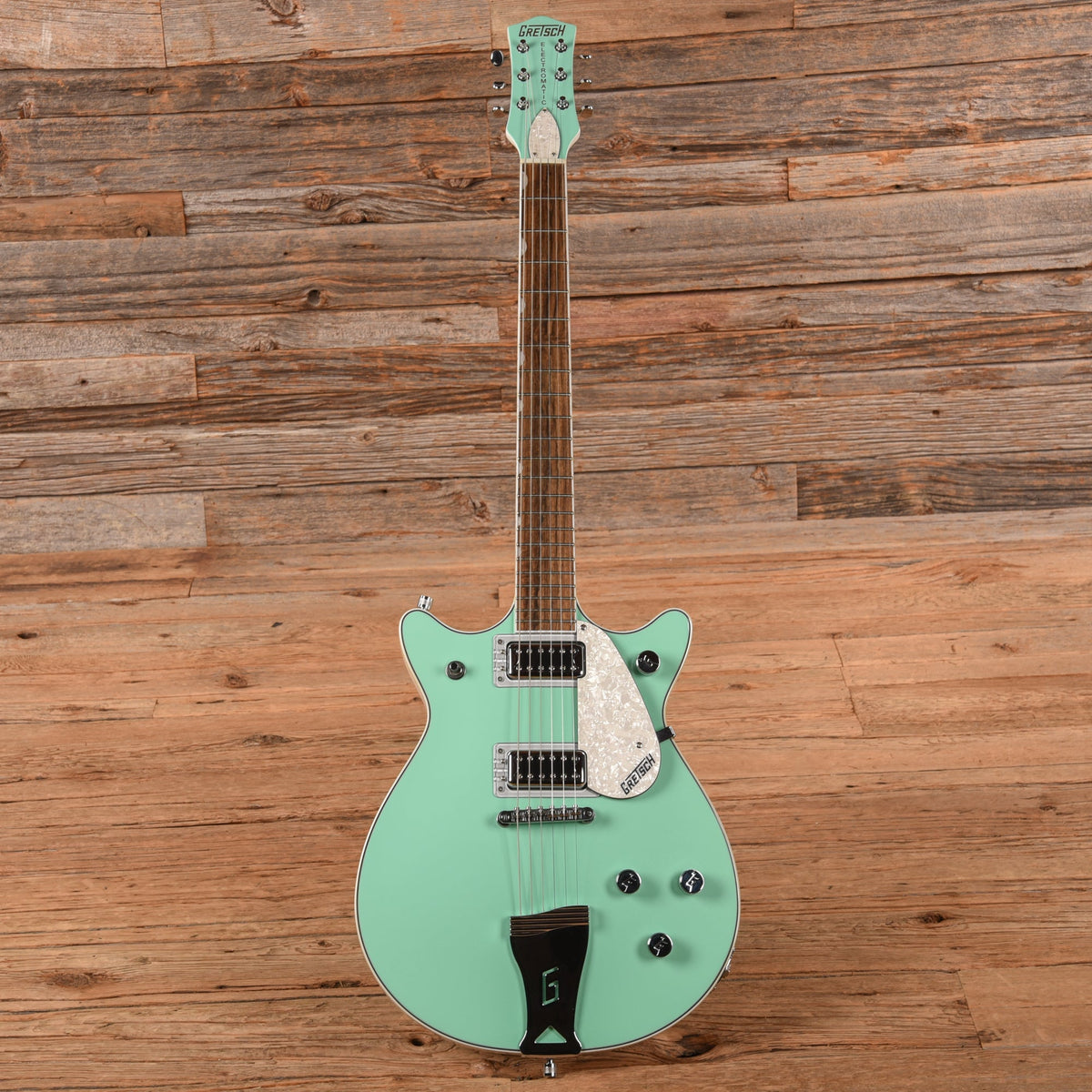 Gretsch G5237 Electromatic Double Jet Surf Green 2020 - View 4 | MusicMarket