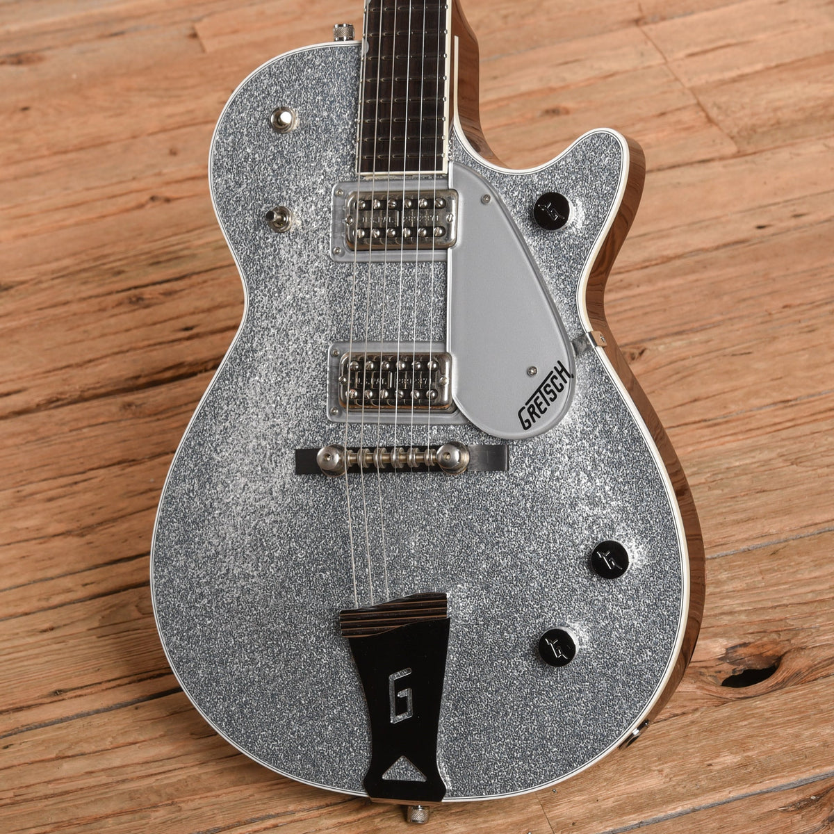 Gretsch G6129 Silver Jet Silver Sparkle 2004 - View 2 | MusicMarket