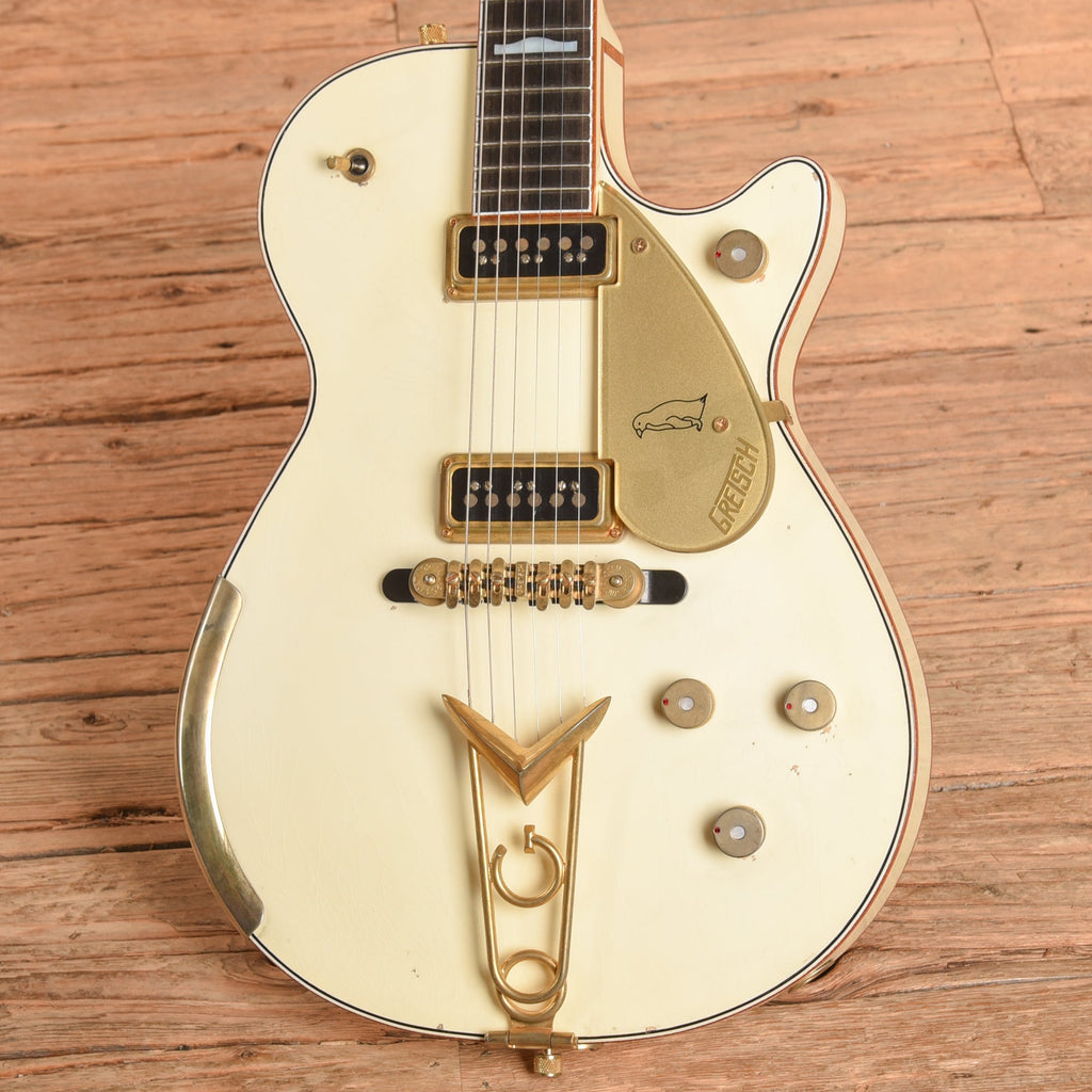 Gretsch Custom Shop Stephen Stern Masterbuilt G6134-CS Penguin White 2021 - Zac Brown - View 2 | MusicMarket