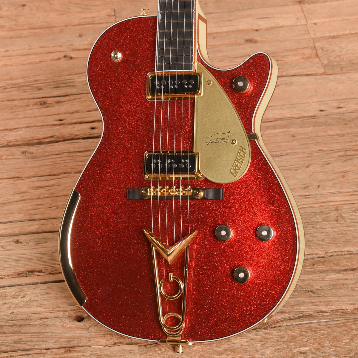 Gretsch Custom Shop Stephen Stern Masterbuilt G6134-CS Red Sparkle 2021 - Zac Brown - View 2 | MusicMarket