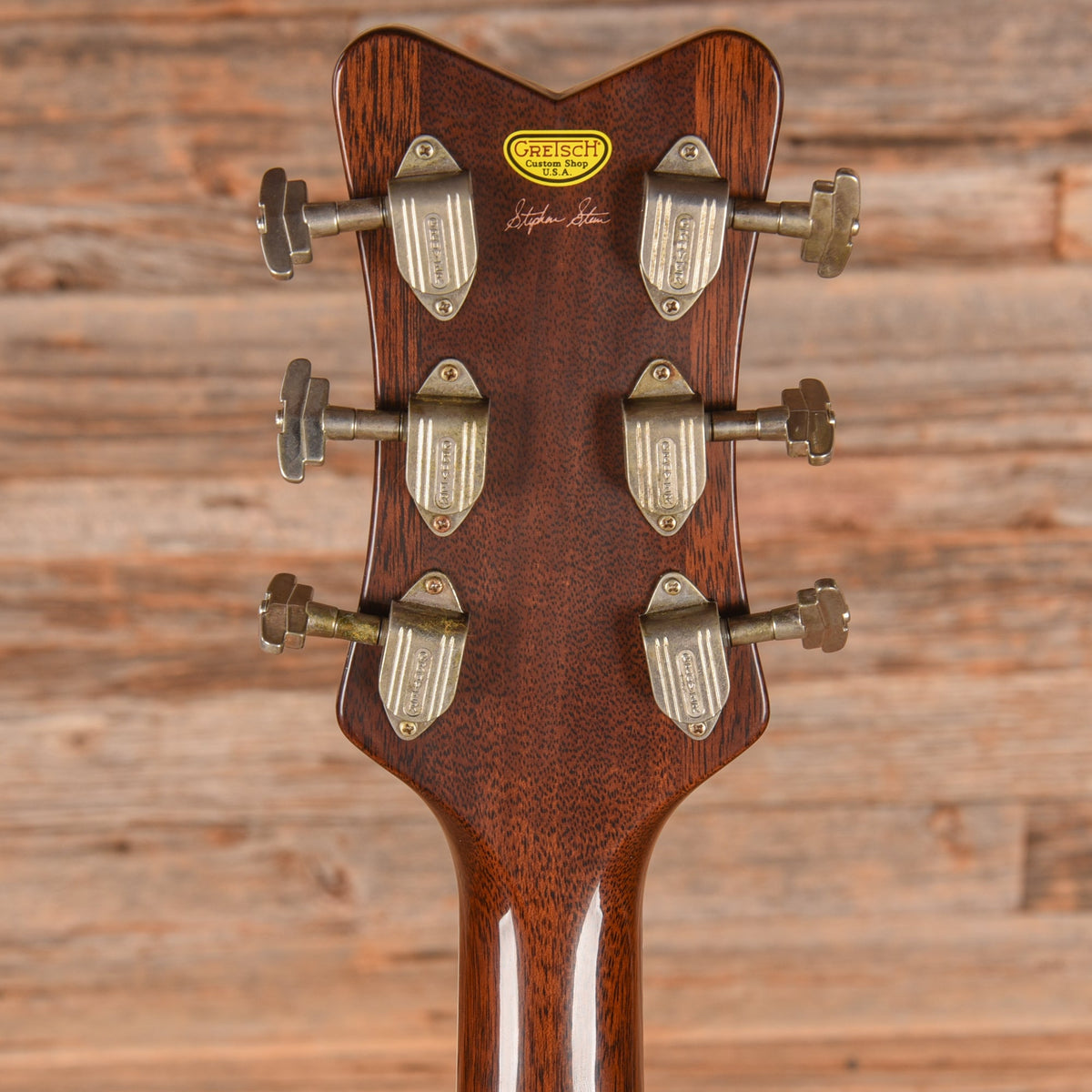 Gretsch Custom Shop Stephen Stern Masterbuilt G6134S-CS Penguin Sunburst 2022 - Zac Brown - View 7 | MusicMarket