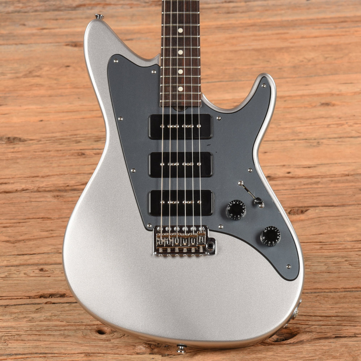 Grosh Guitars Electrajet Silver - MusicMarket