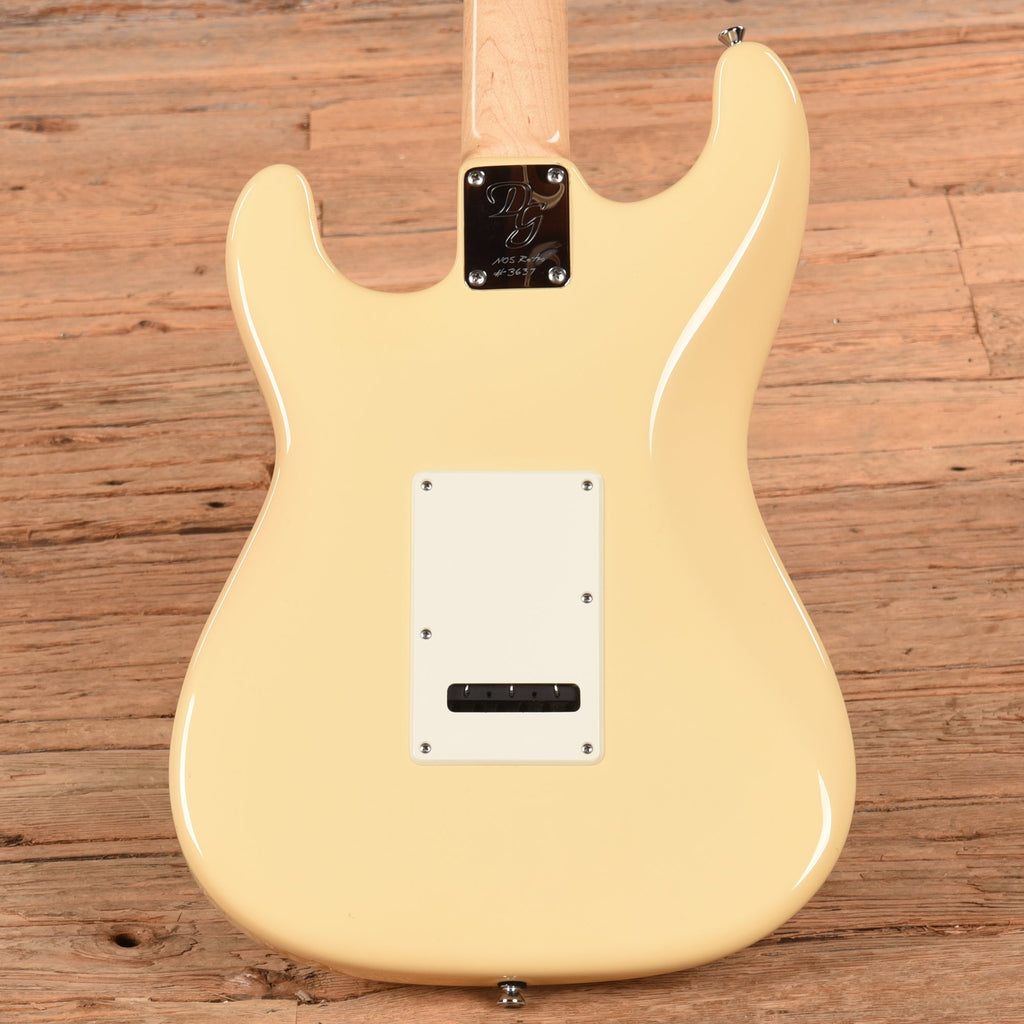 Grosh Guitars NOS Retro Cream 2018 - View 3 | MusicMarket
