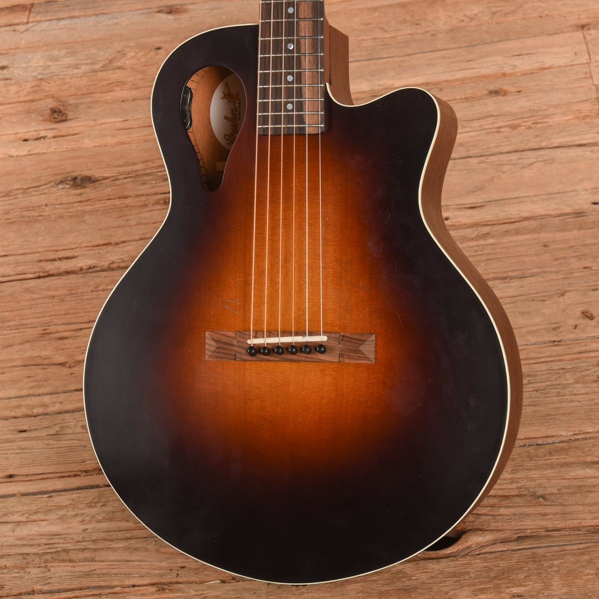 Gruhn Versitar Sunburst - Zac Brown - View 2 | MusicMarket