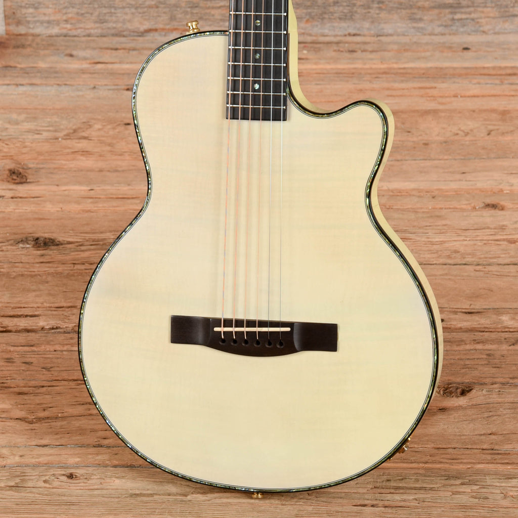 Guild Custom Shop S7CE Peregrine Natural - View 2 | MusicMarket