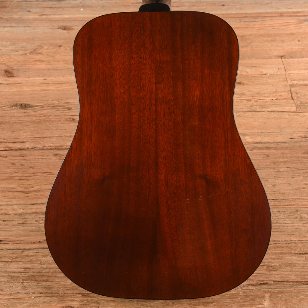 Guild D-35 Natural 1978 - View 3 | MusicMarket