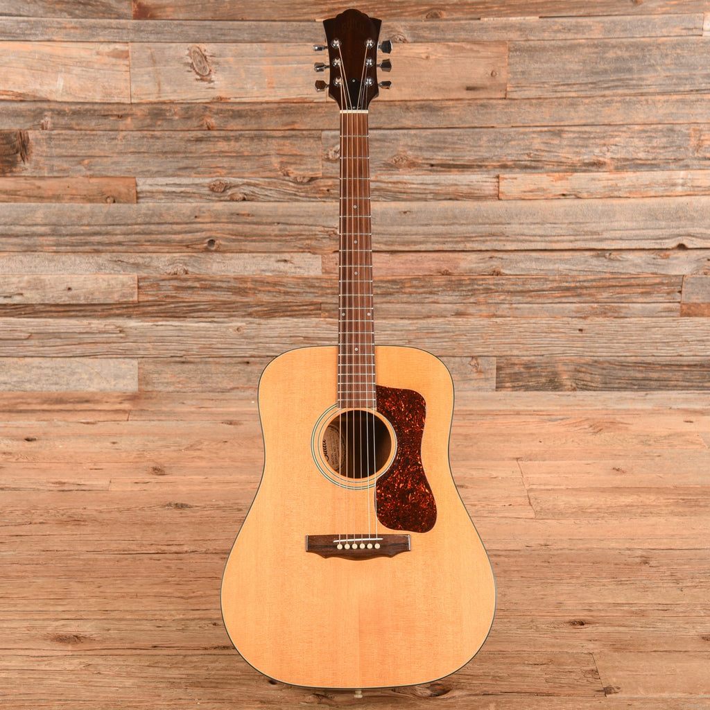 Guild D-35 Natural 1978 - View 4 | MusicMarket
